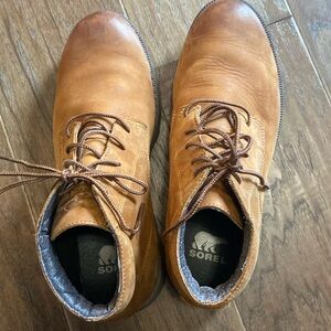 Men’s Sorel Chukka Boots Size 8.5